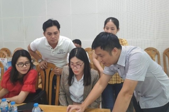 Tuyen sinh khoa boi duong ky nang can ban bao chi - truyen thong hinh anh