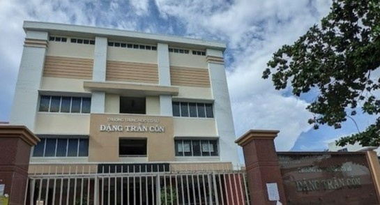 Choang vi bi truong truy thu ca chuc trieu dong 'mo hinh tien tien' hinh anh