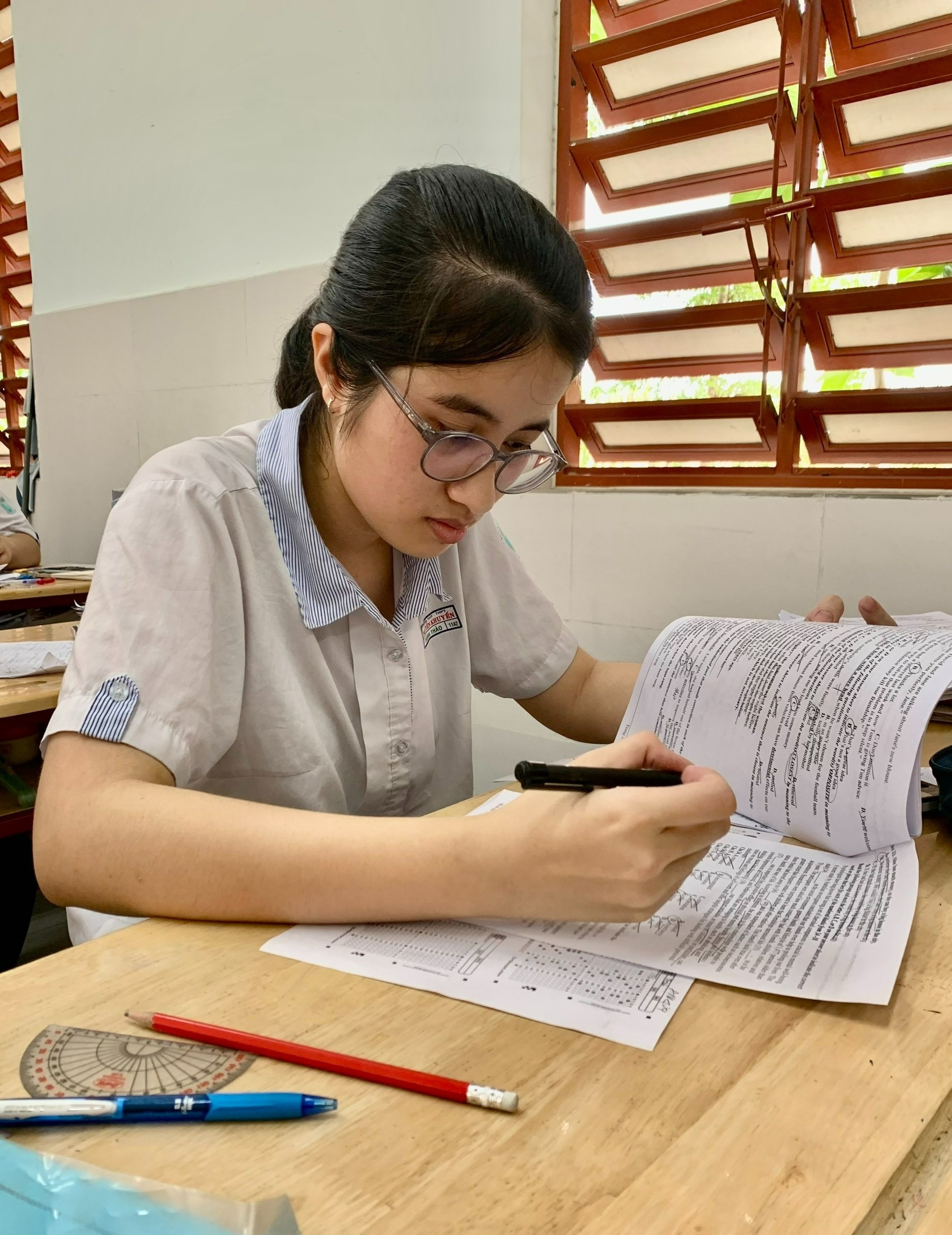 hoc bai khi nghi le anh 2