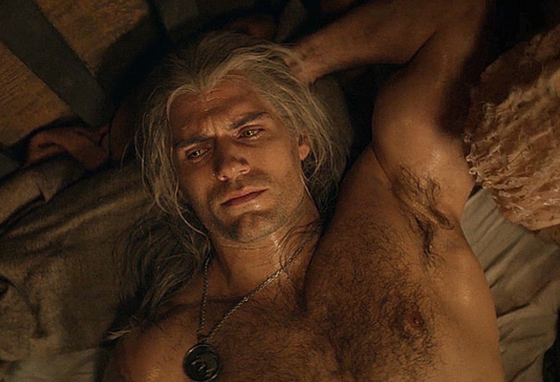 Khan gia phan ung khi Henry Cavill roi bo 'The Witcher' hinh anh