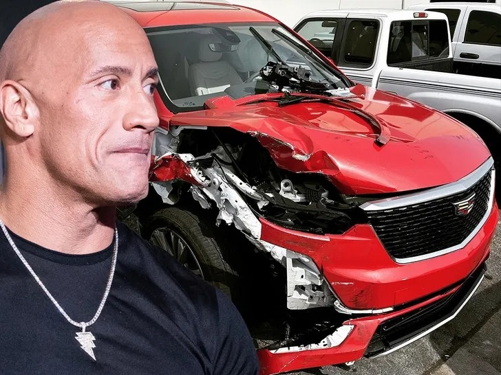 The Rock: 'Me toi bi tai nan xe dem qua' hinh anh