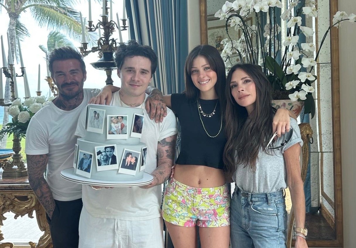 Buc anh gay sot cua gia dinh Beckham hinh anh