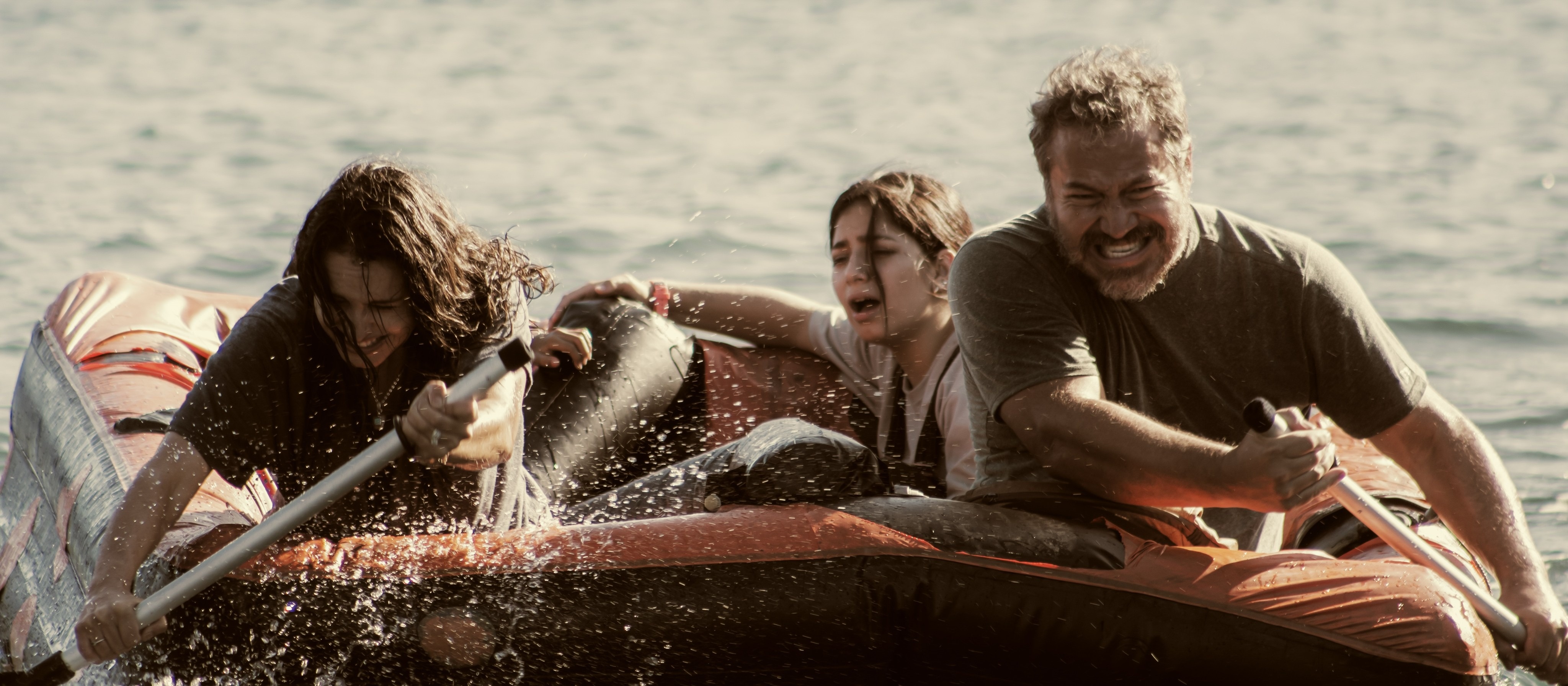 review quái vật đen ảnh 4 review quai vat den anh 4