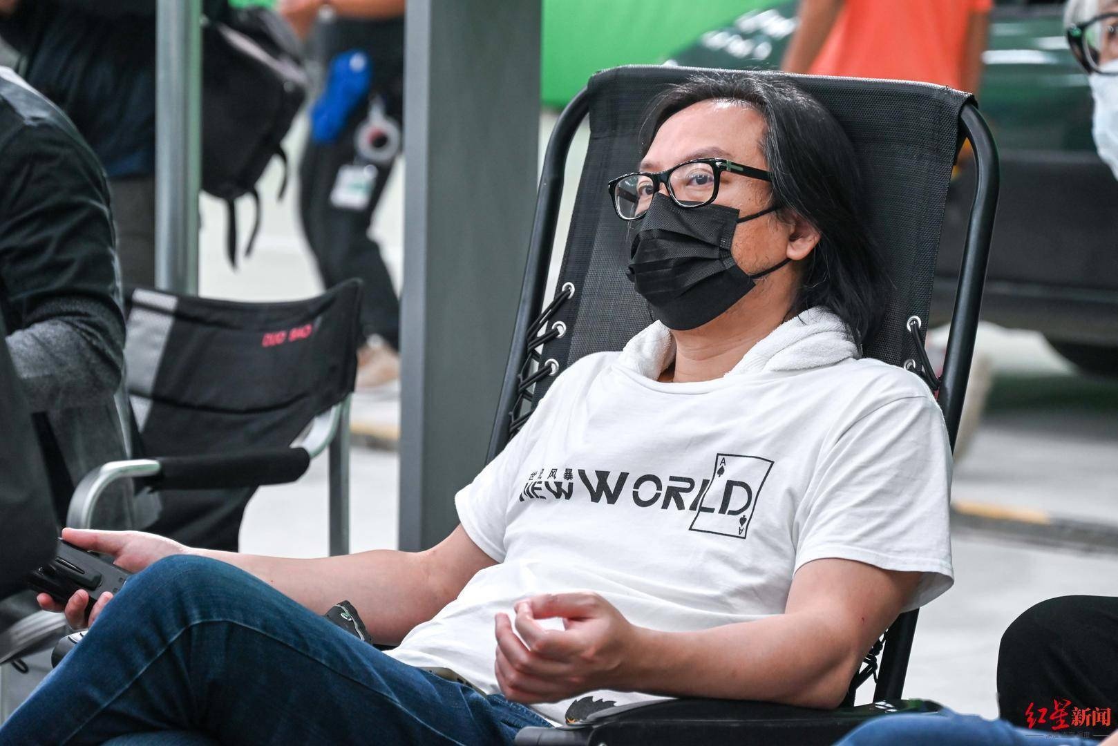 Dao dien 'Phong Van' pha san hinh anh