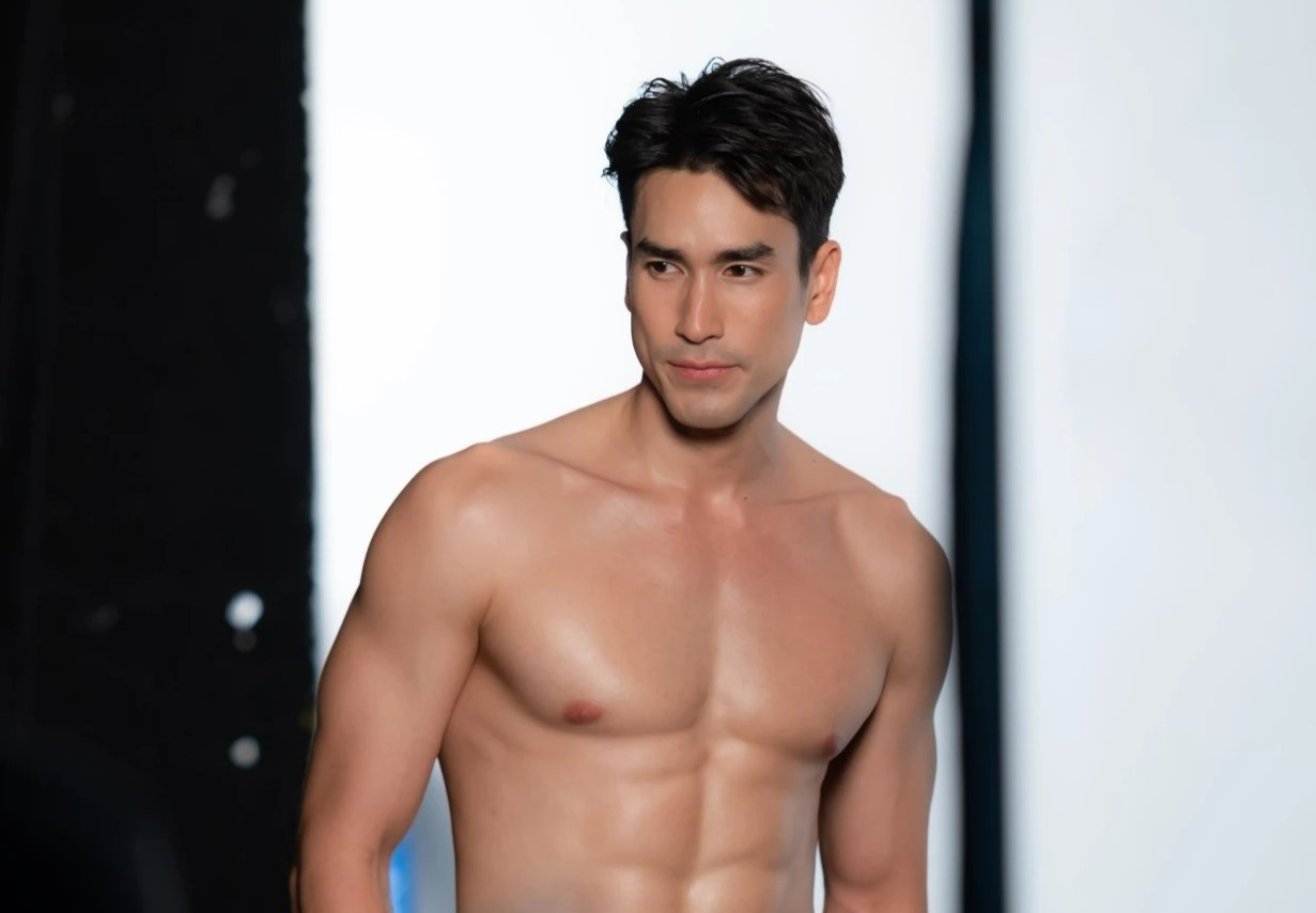 Nam than Thai Lan gay sot trong phim moi hinh anh