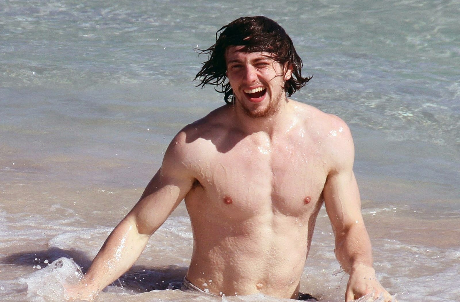 Ly do ‘James Bond moi’ cuoi vo hon 23 tuoi hinh anh