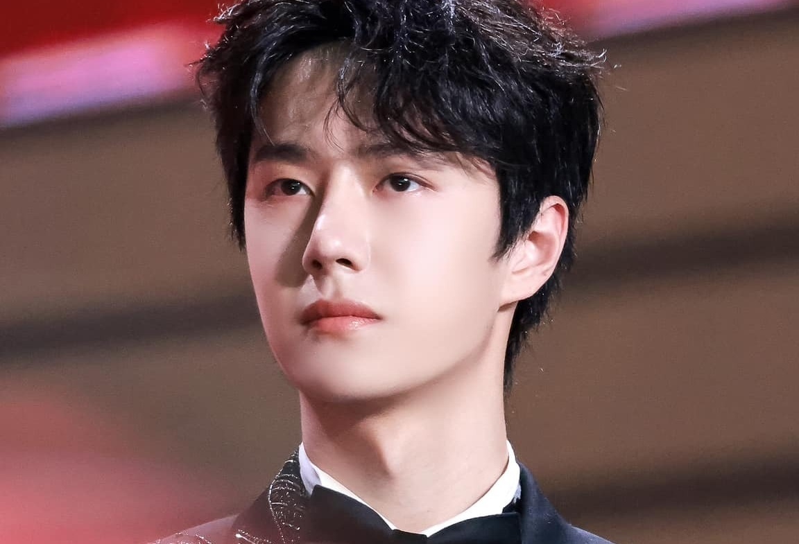 'Nam than' Vuong Nhat Bac con bi che dien do? hinh anh