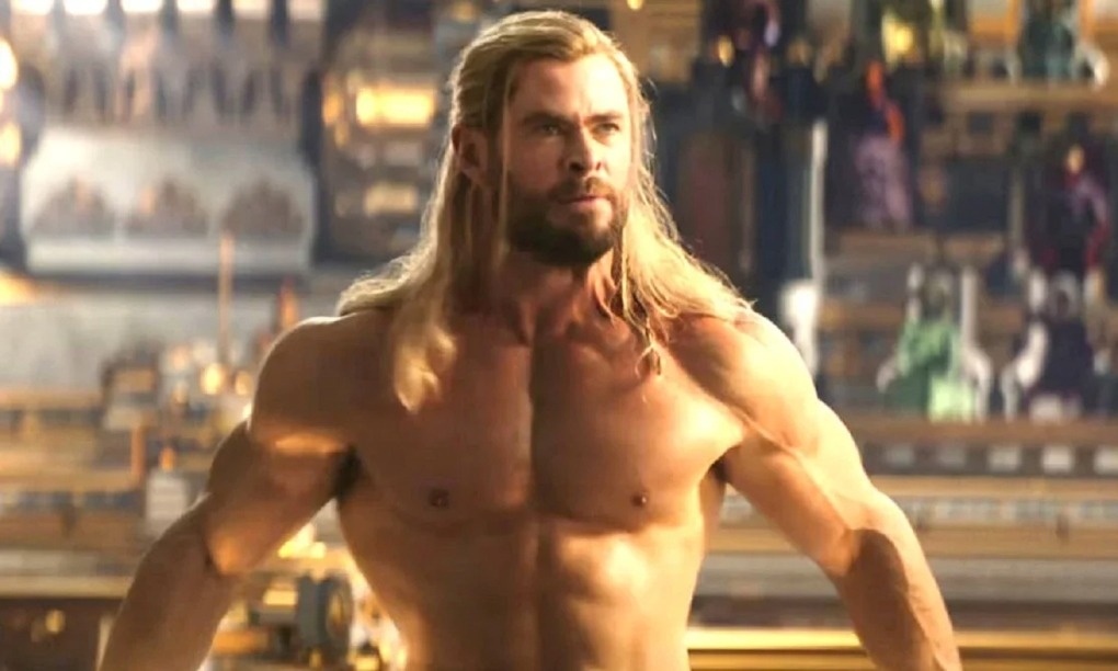 ‘Than Sam’ Chris Hemsworth chua the tha thu cho ban than hinh anh