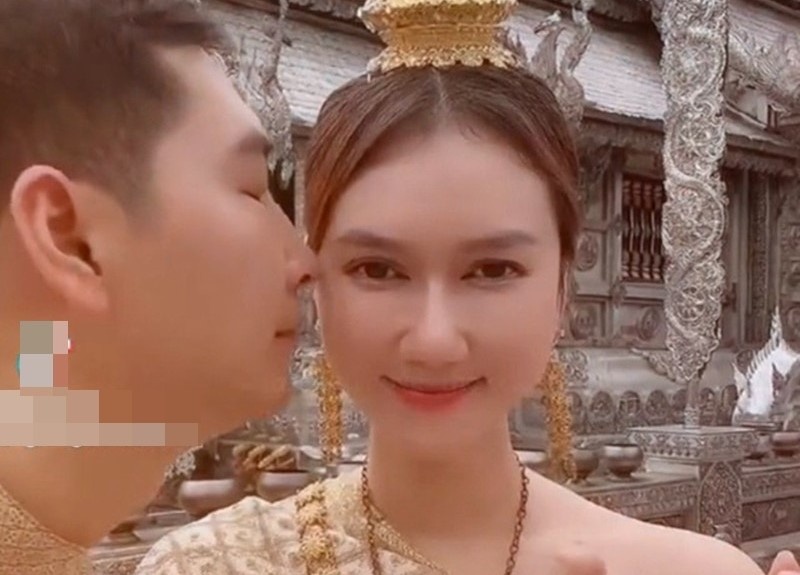 Dien vien Huong Giang cong khai ban trai moi hinh anh