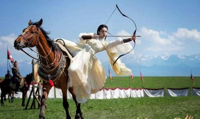 Thanh Long,  Than thoai anh 1