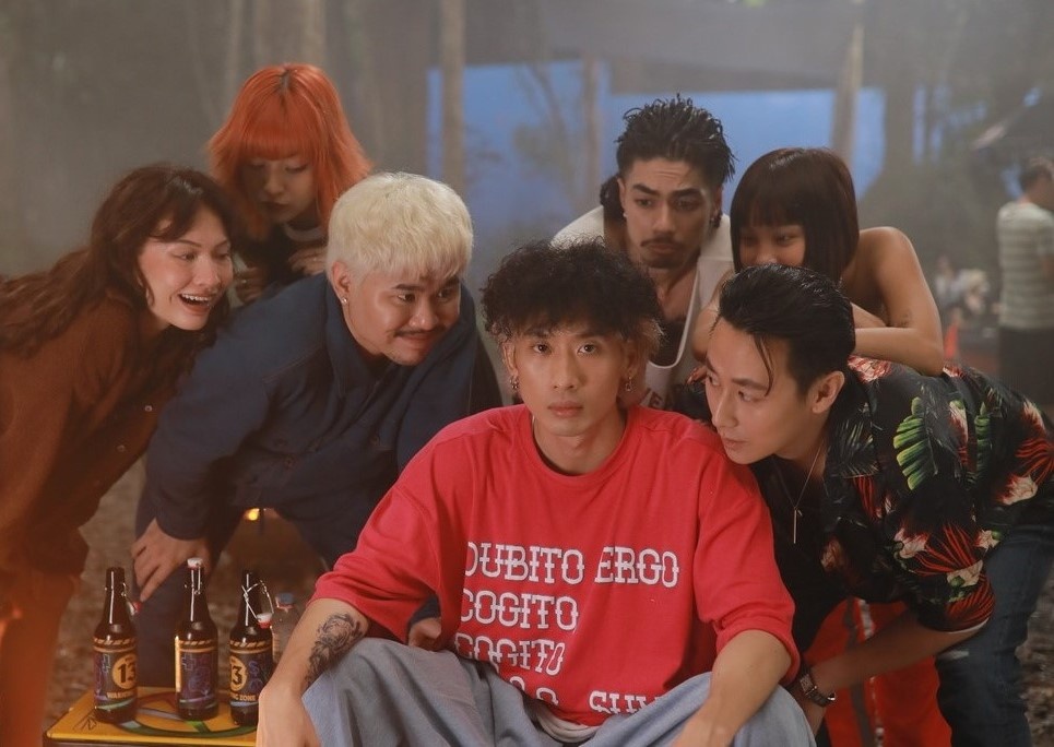 'Gia tai cua ngoai' gay sot, 'Mong vuot' e am hinh anh