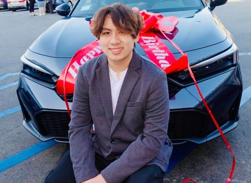 Bang Kieu tang xe hoi cho con trai hinh anh