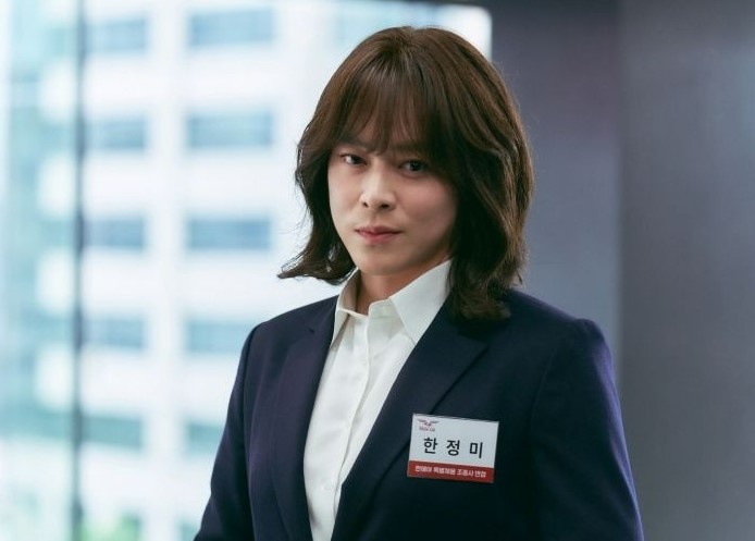 Dang sau cau chuyen gia gai lam phi cong gay sot hinh anh