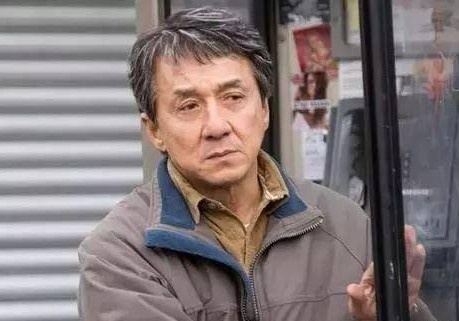 Thanh Long bat tinh tren phim truong hinh anh