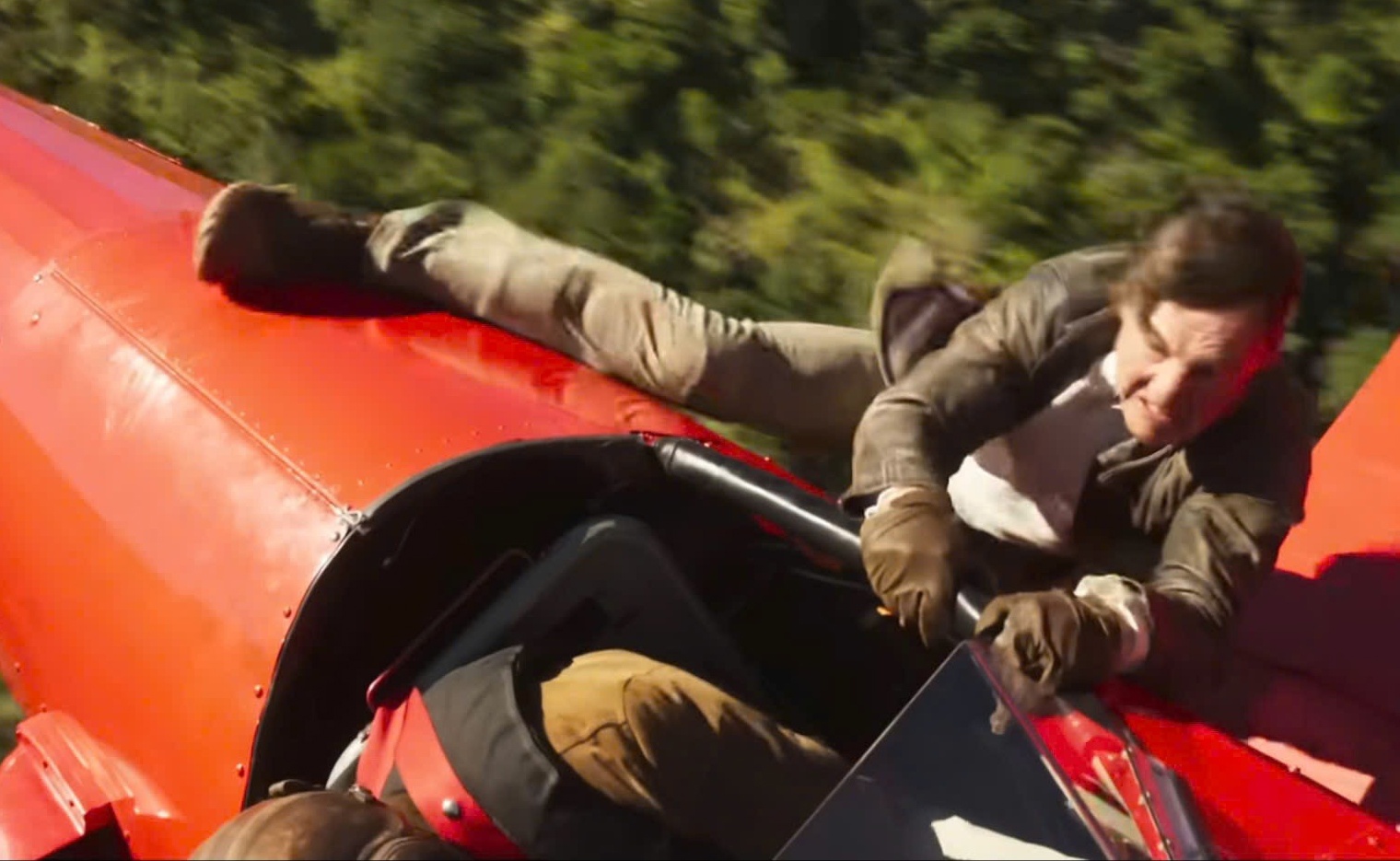 Tom Cruise du may bay mao hiem trong 'Nhiem vu bat kha thi 8' hinh anh