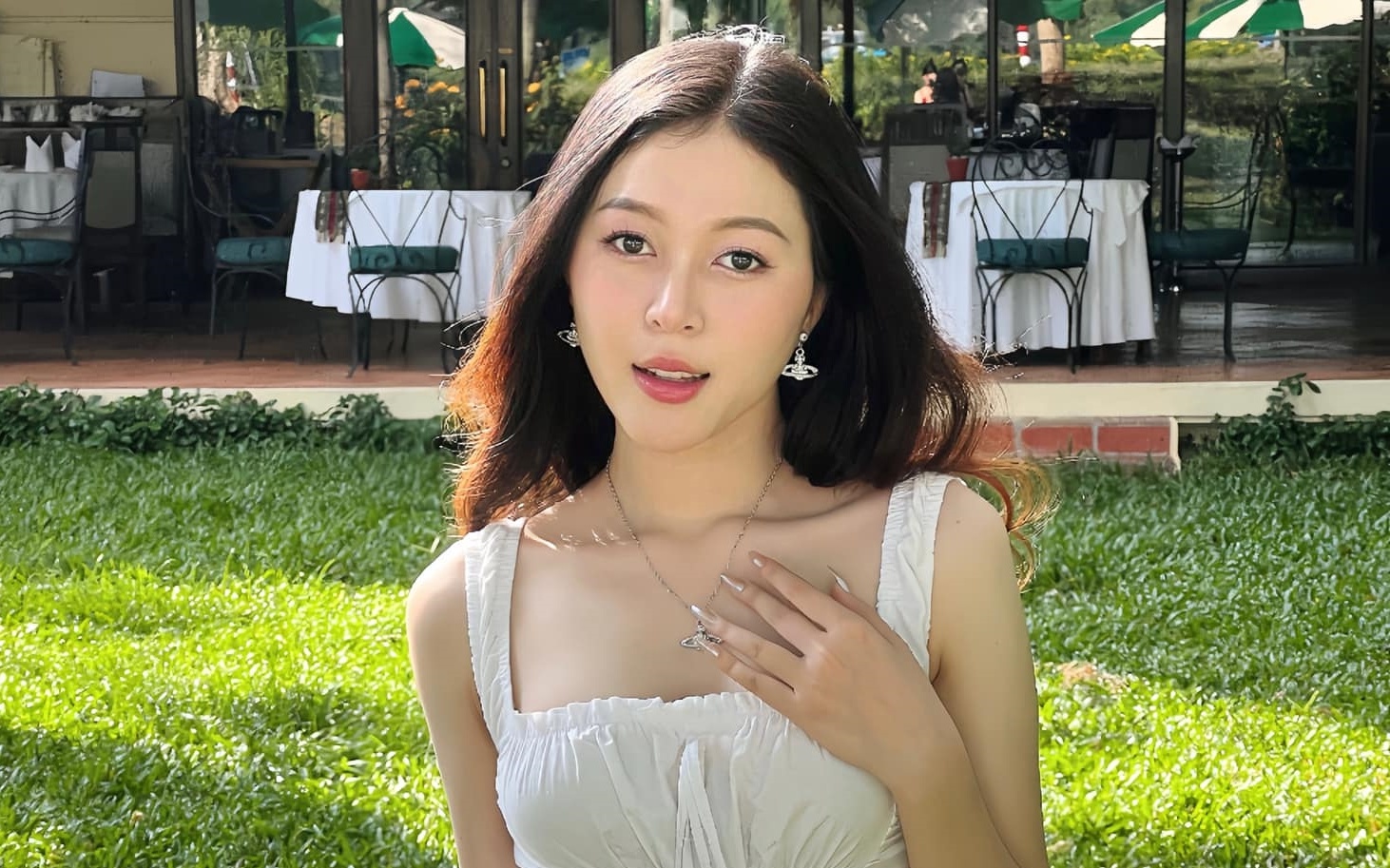 Anh doi thuong cua Hoa hau Quoc gia Viet Nam dau tien hinh anh