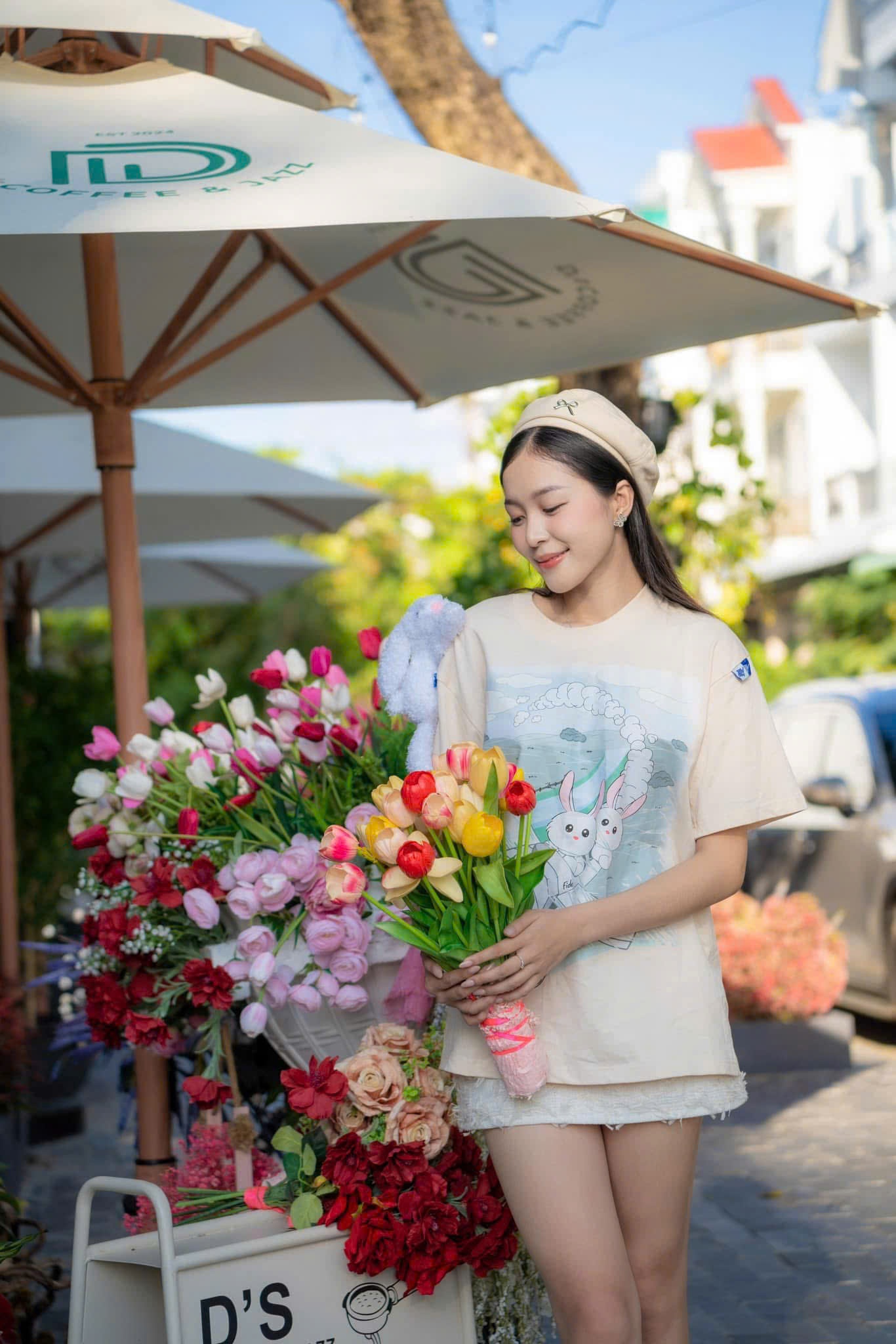 Hoa hậu Kiều Duy