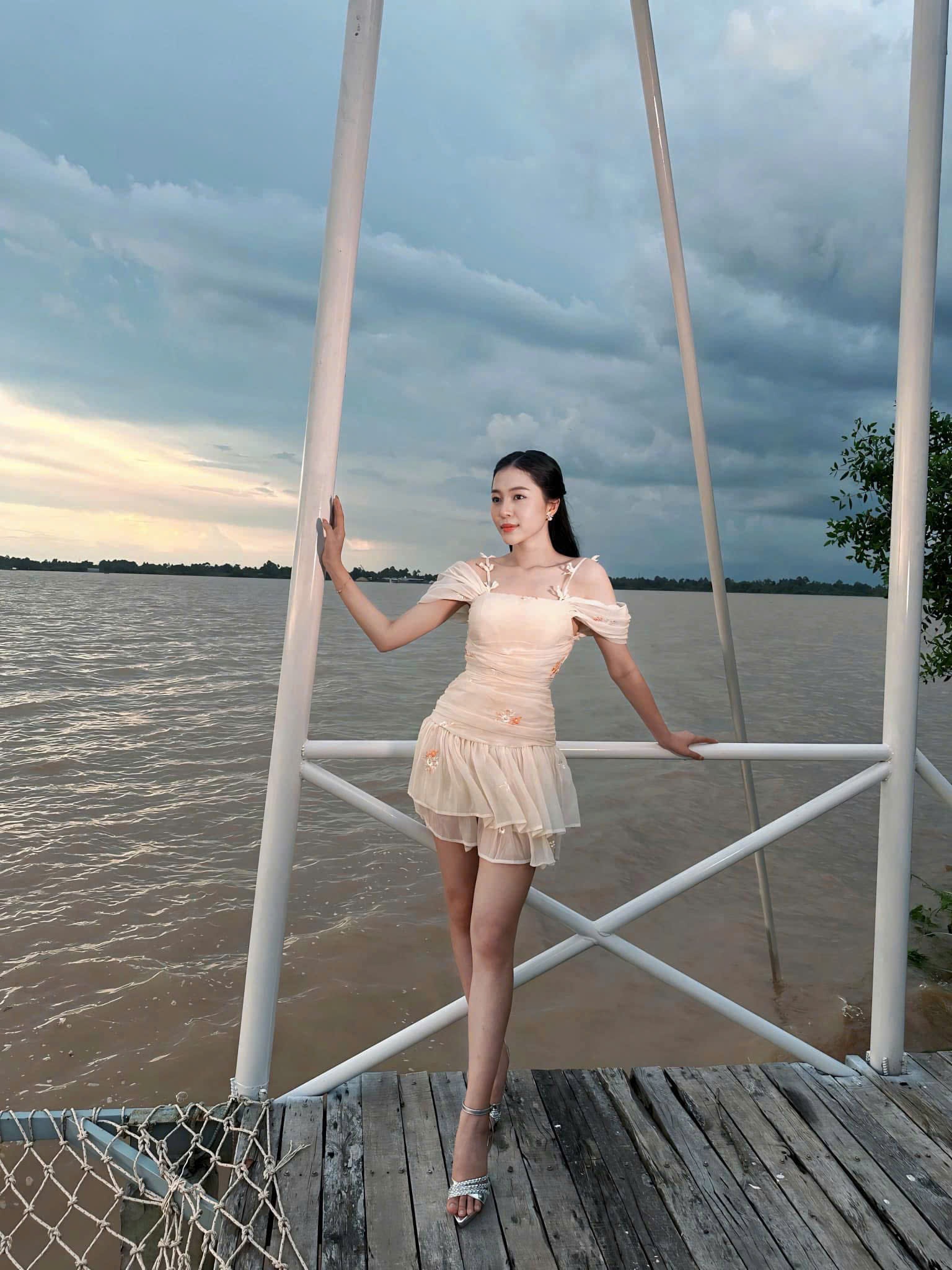 Hoa hậu Kiều Duy