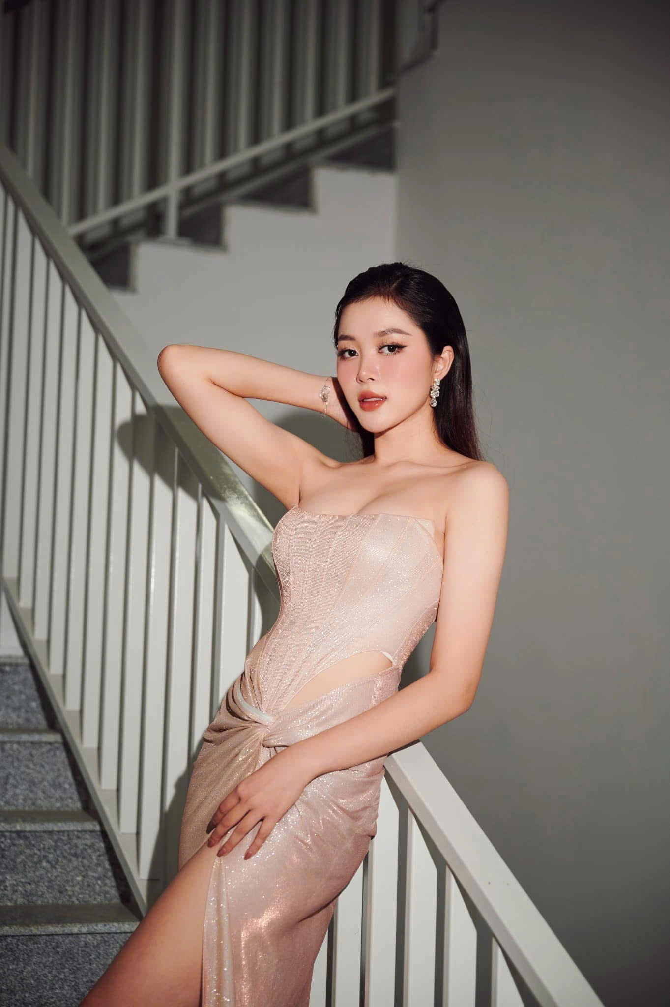Hoa hậu Kiều Duy