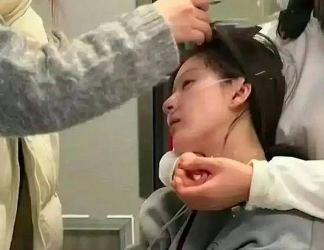 Trieu Lo Tu xac nhan bi tram cam, bao hanh hinh anh