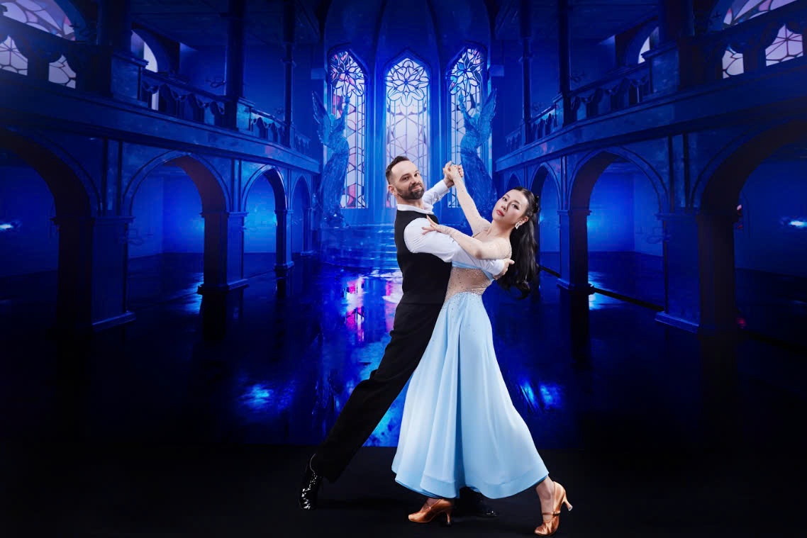 Phuong Oanh,  Pham Lich,  Quynh Nga,  Emma Le anh 1