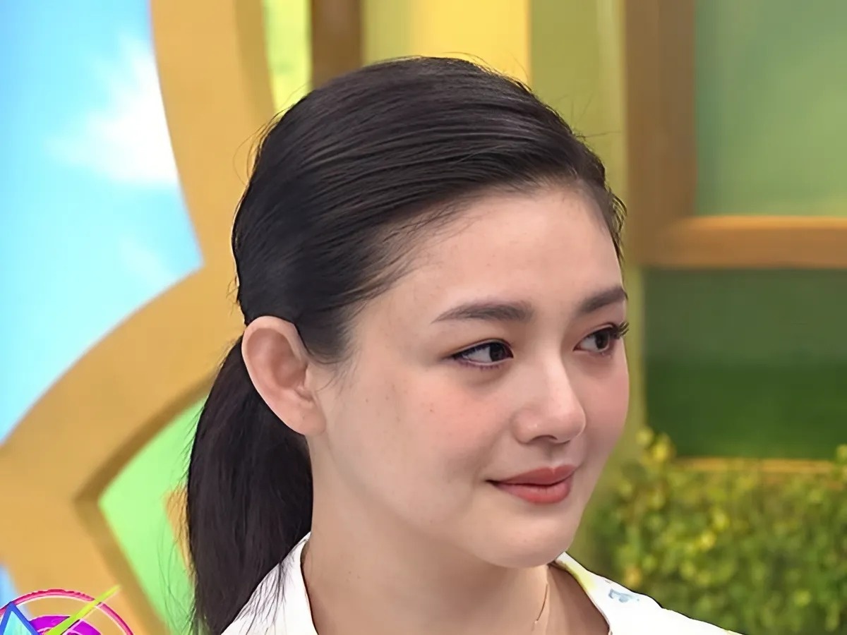 Huong dan vien bi chi trich khi tiet lo benh tat cua Tu Hy Vien hinh anh