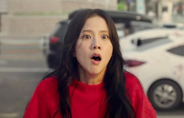 Jisoo bi chi trich hinh anh