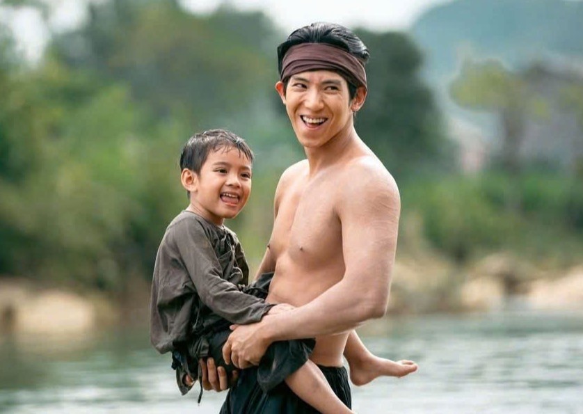 Nam chinh ‘Den am hon’ bi che dien xuat te hinh anh