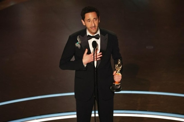 oscar,  Adrien Brody anh 1