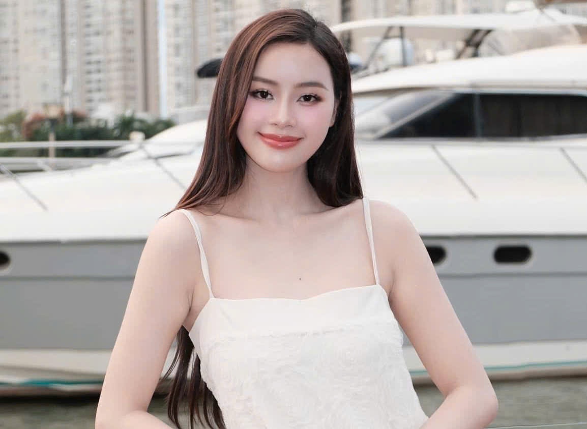 Dao Hien roi Sen Vang hinh anh