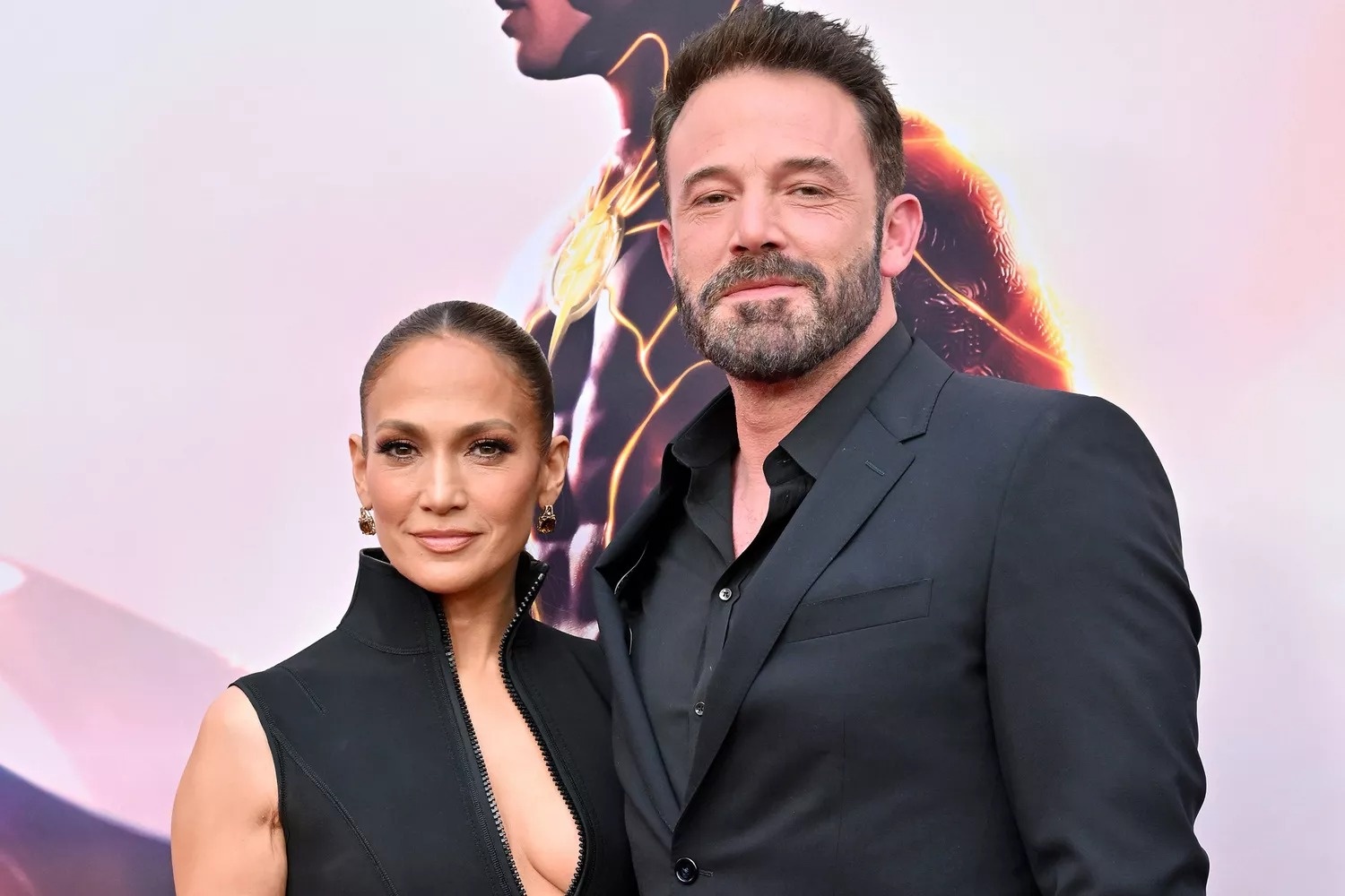 jennifer_lopez_ben_affleck_12212.jpg