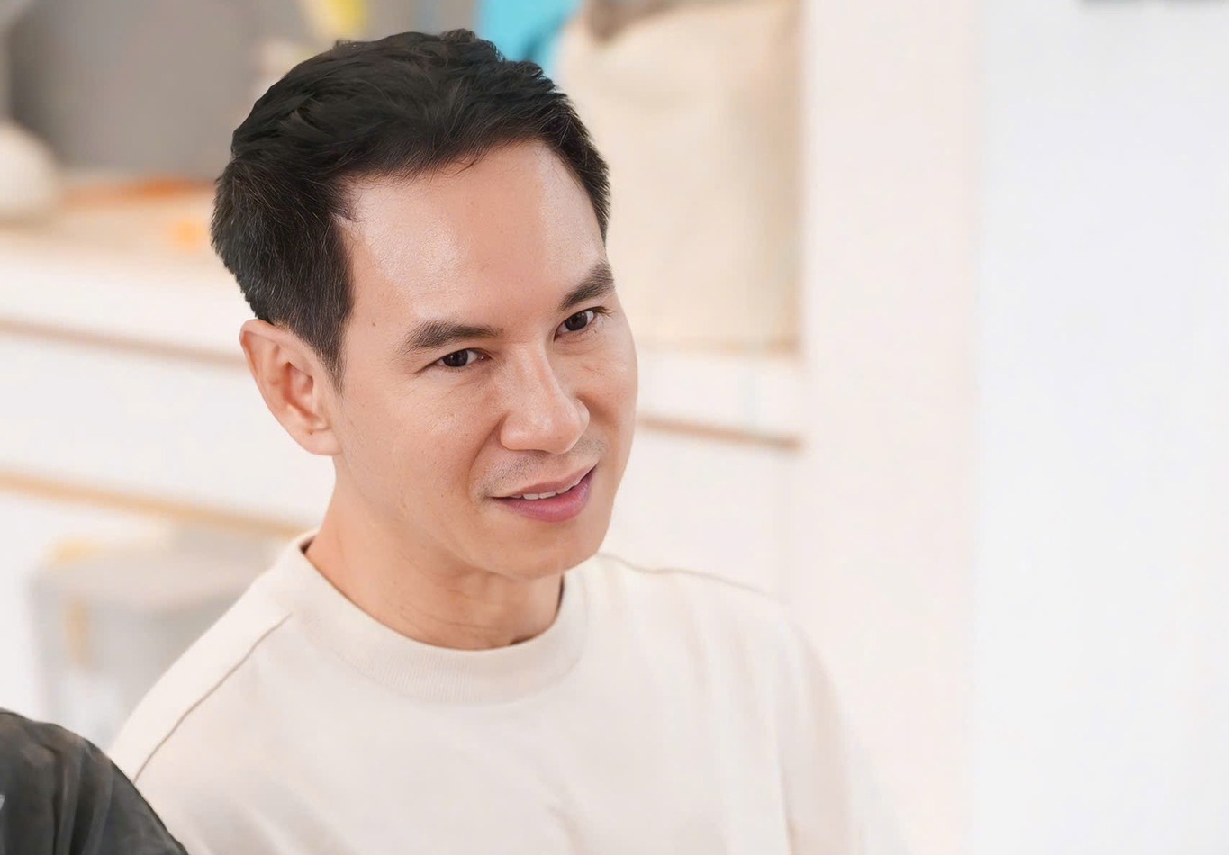 Victor Vu 'doi dau' Ly Hai hinh anh