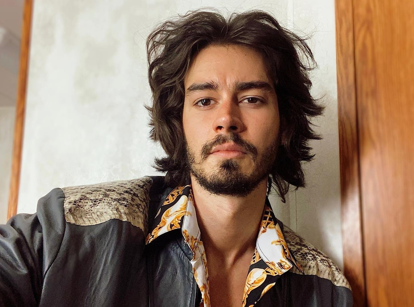 Nam dien vien nguy kich sau chuyen di den Philippines hinh anh