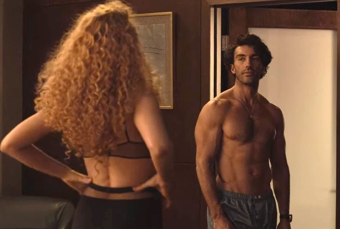 Tranh cai quanh canh khoa than cua Blake Lively hinh anh