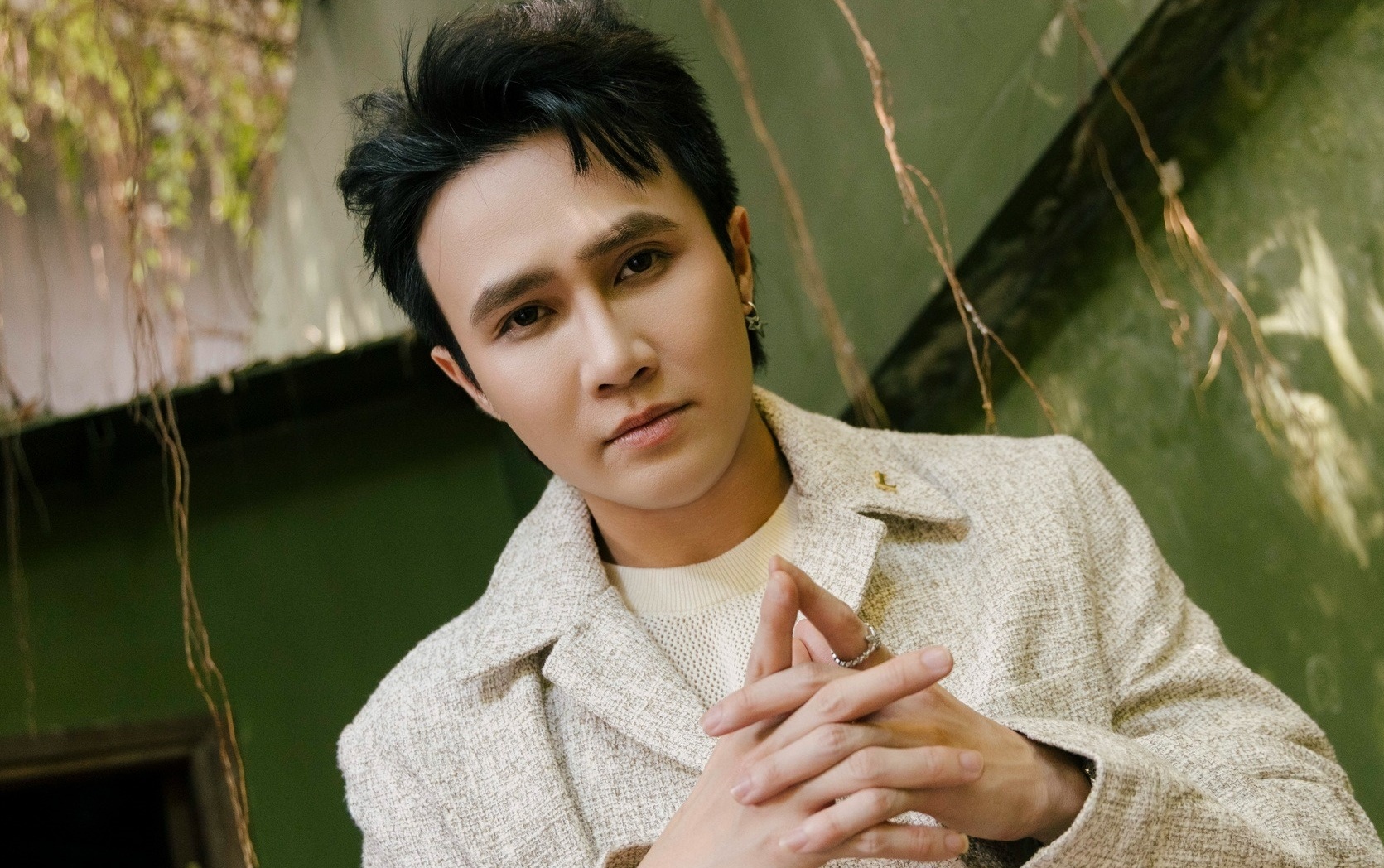 'Nha gia tien' cua Huynh Lap roi rap hinh anh