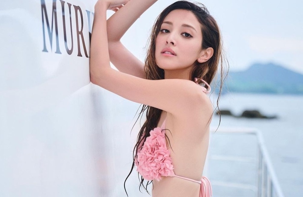 Gia the cua Hoa hau Hong Kong Tran Khai Lam hinh anh