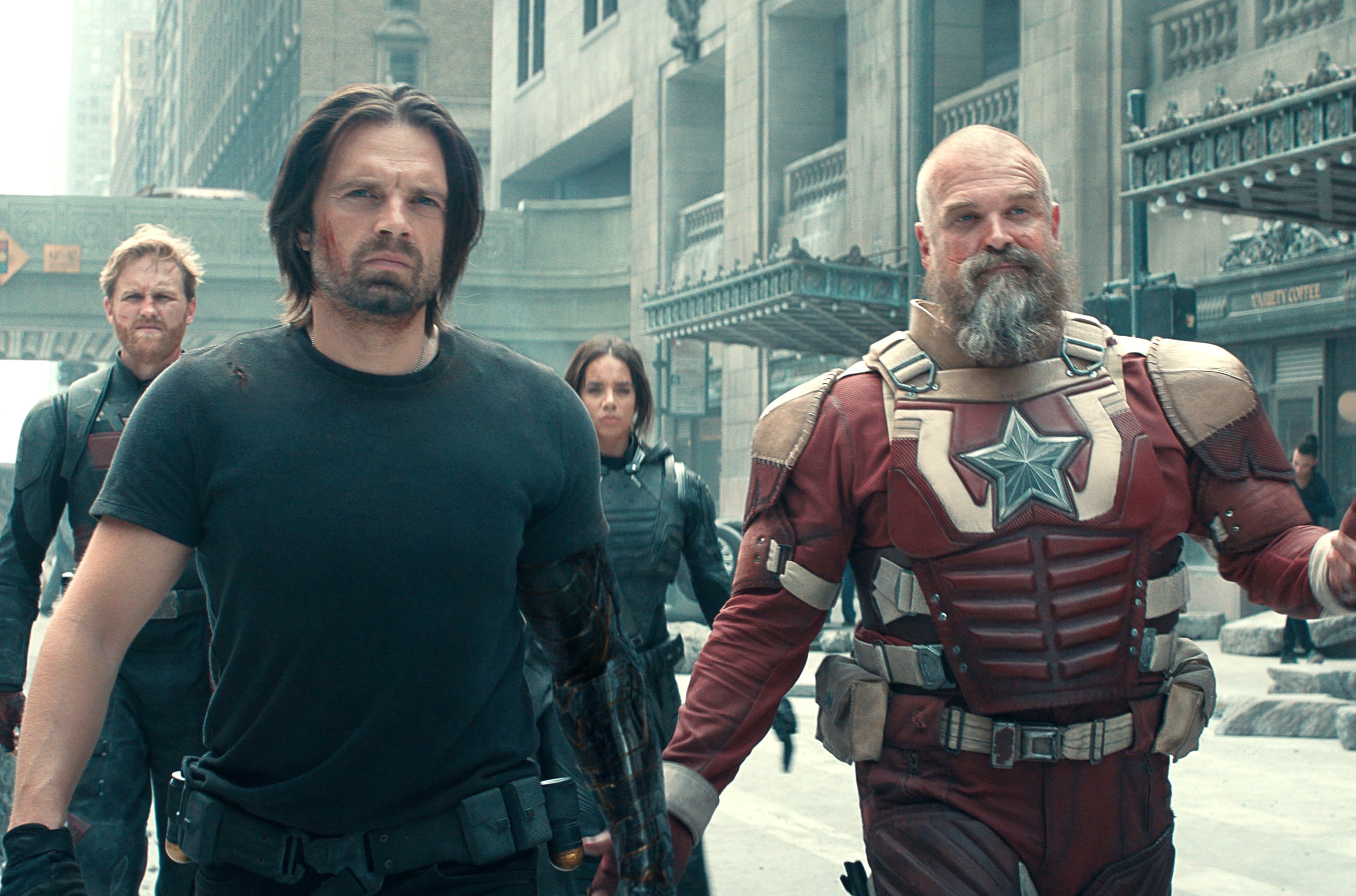 Doi thu dang gom cua Victor Vu, Ly Hai hinh anh