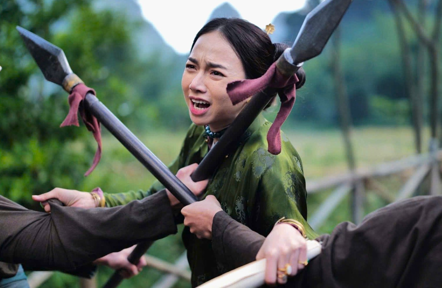 ‘Tham tu Kien’ thu 200 ty dong hinh anh