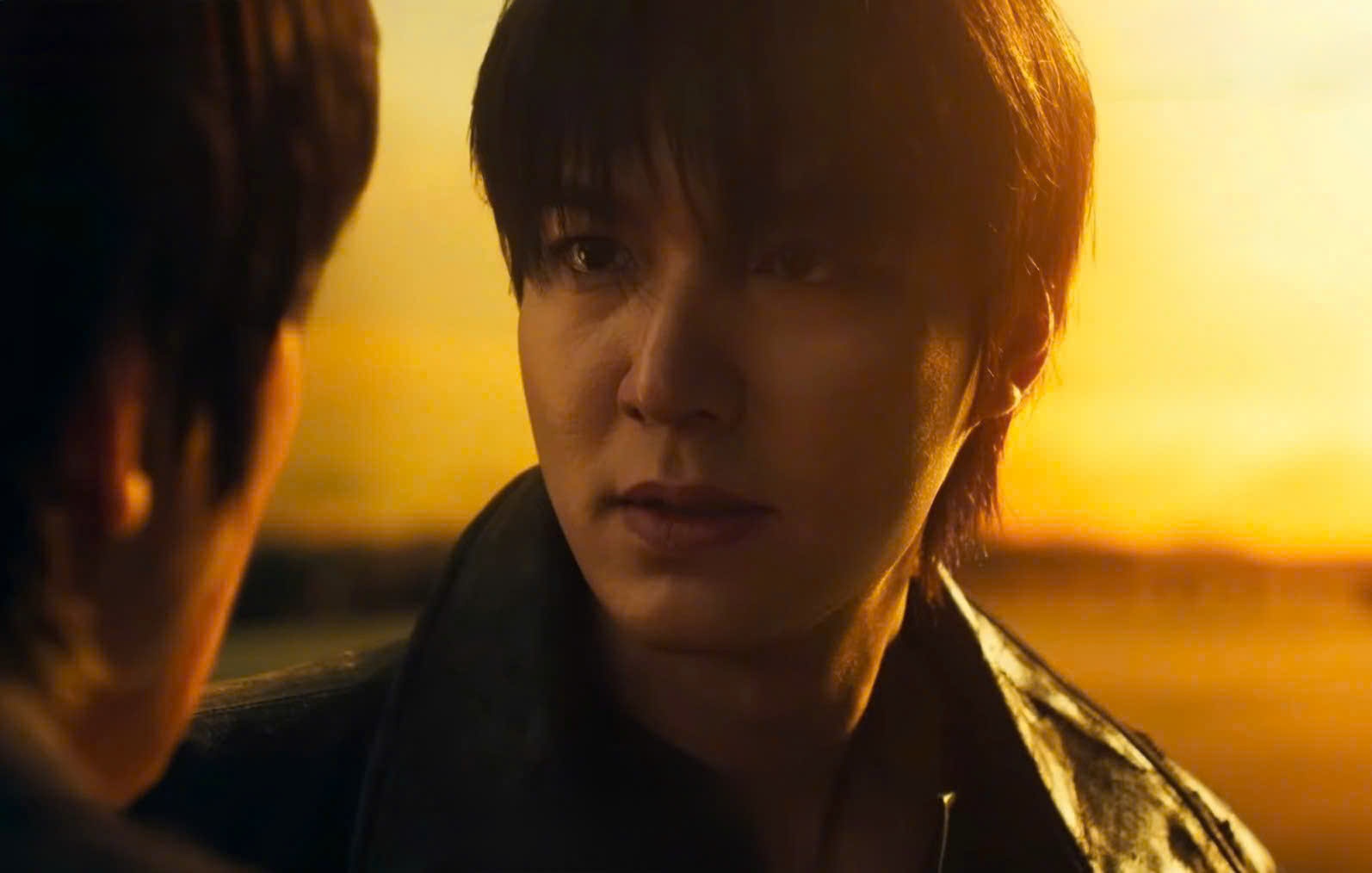 Toan tri doc gia,  Lee Min Ho,  Jisoo anh 1