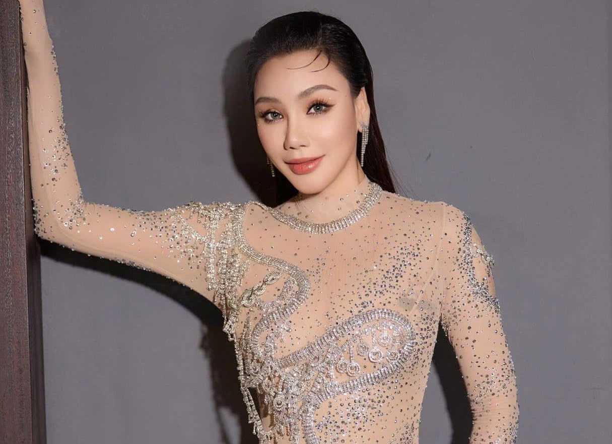 Ho Quynh Huong ket hon hinh anh