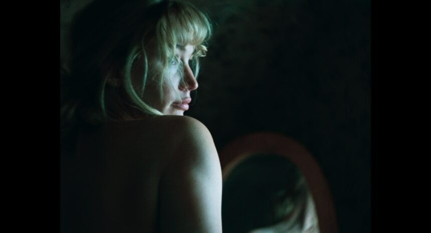 Jennifer Lawrence,  Robert Pattinson anh 2