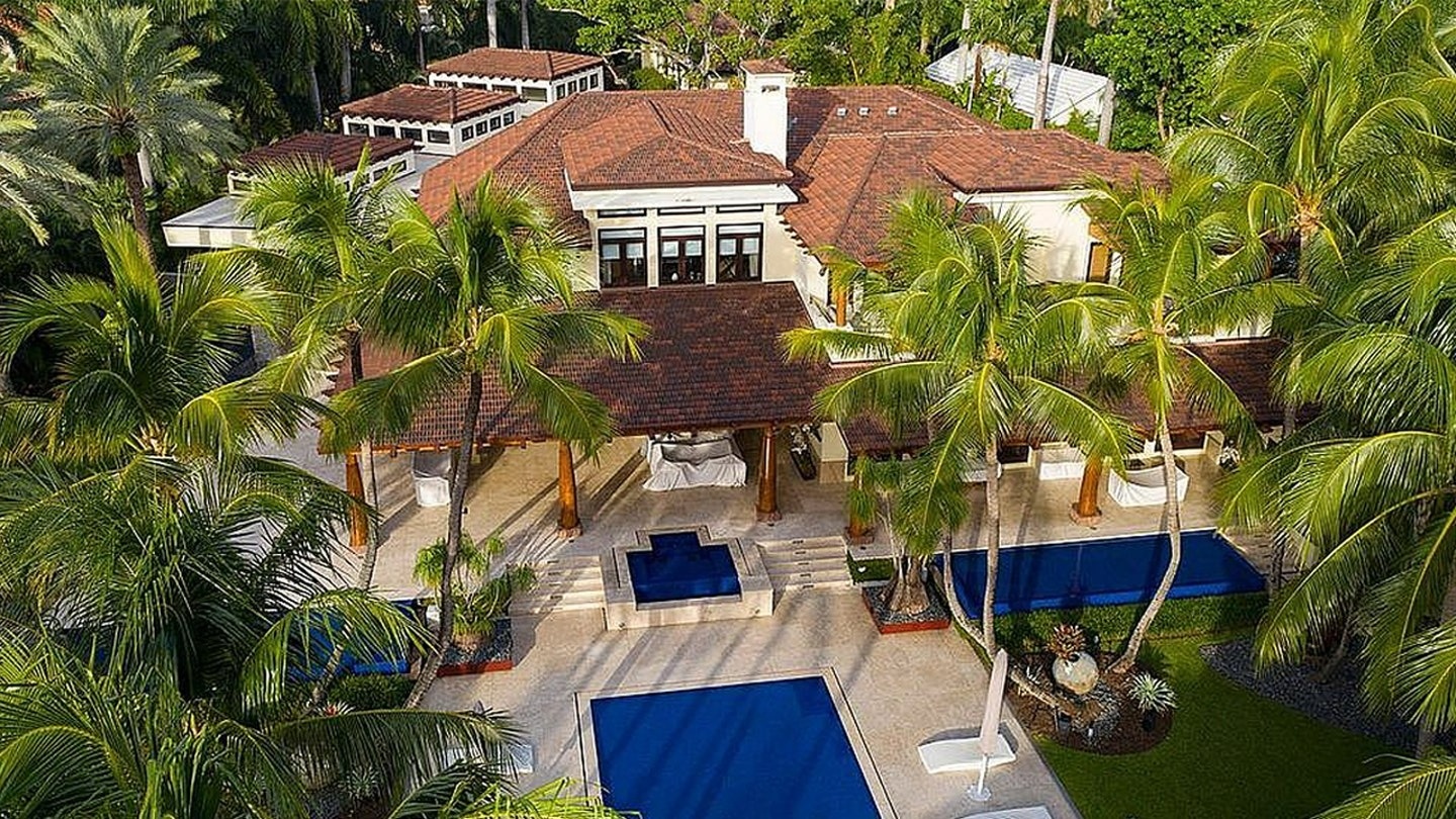 Diddy bị tịch thu tài sản vì nghi phạm luật RICO