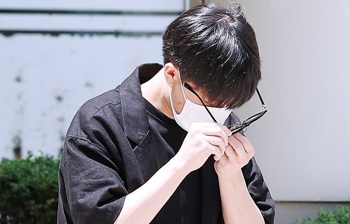 Ca si Han thua nhan hiep dam, nguy co ngoi tu 7 nam hinh anh