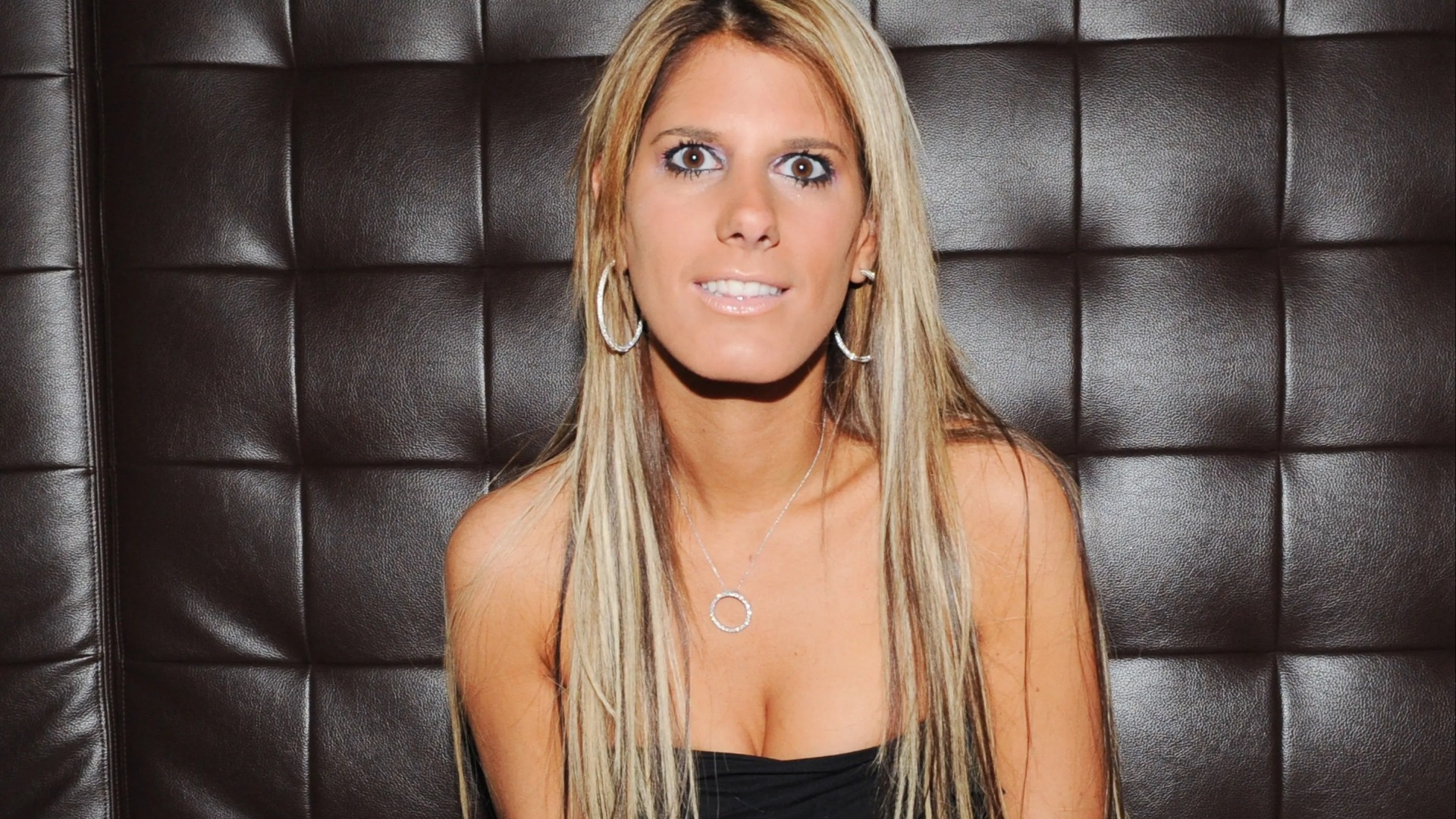 Sao My bi tai xe tong tu vong roi bo tron hinh anh