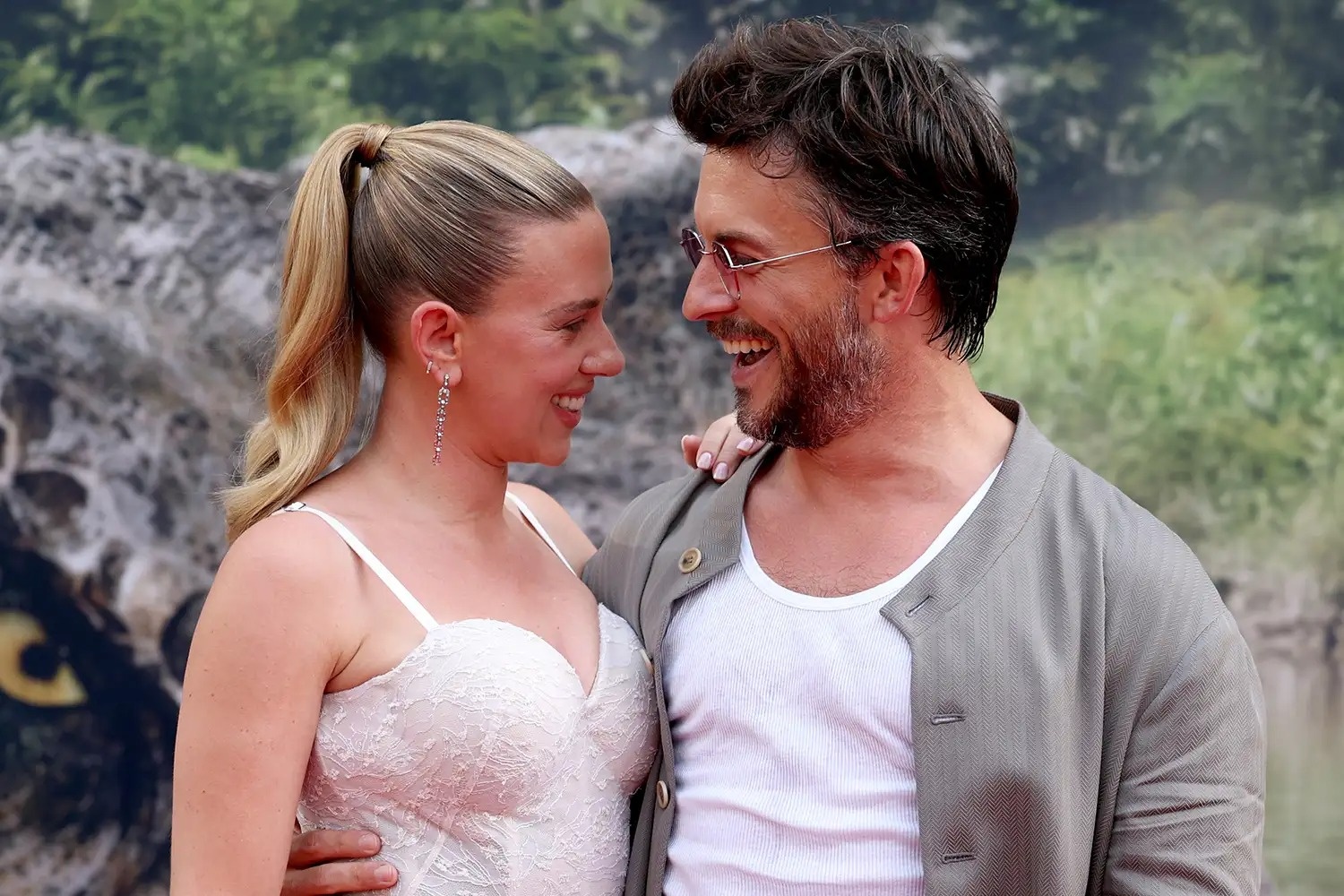 Nu hon gay tranh cai cua da nu sexy nhat Marvel hinh anh