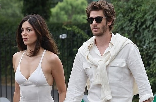 'Nguoi Nhen' Andrew Garfield hen ho hinh anh