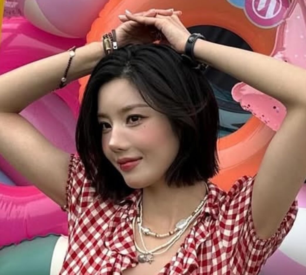 Kwon Eun Bi gây sốt với diện mạo mới tại lễ hội Waterbomb