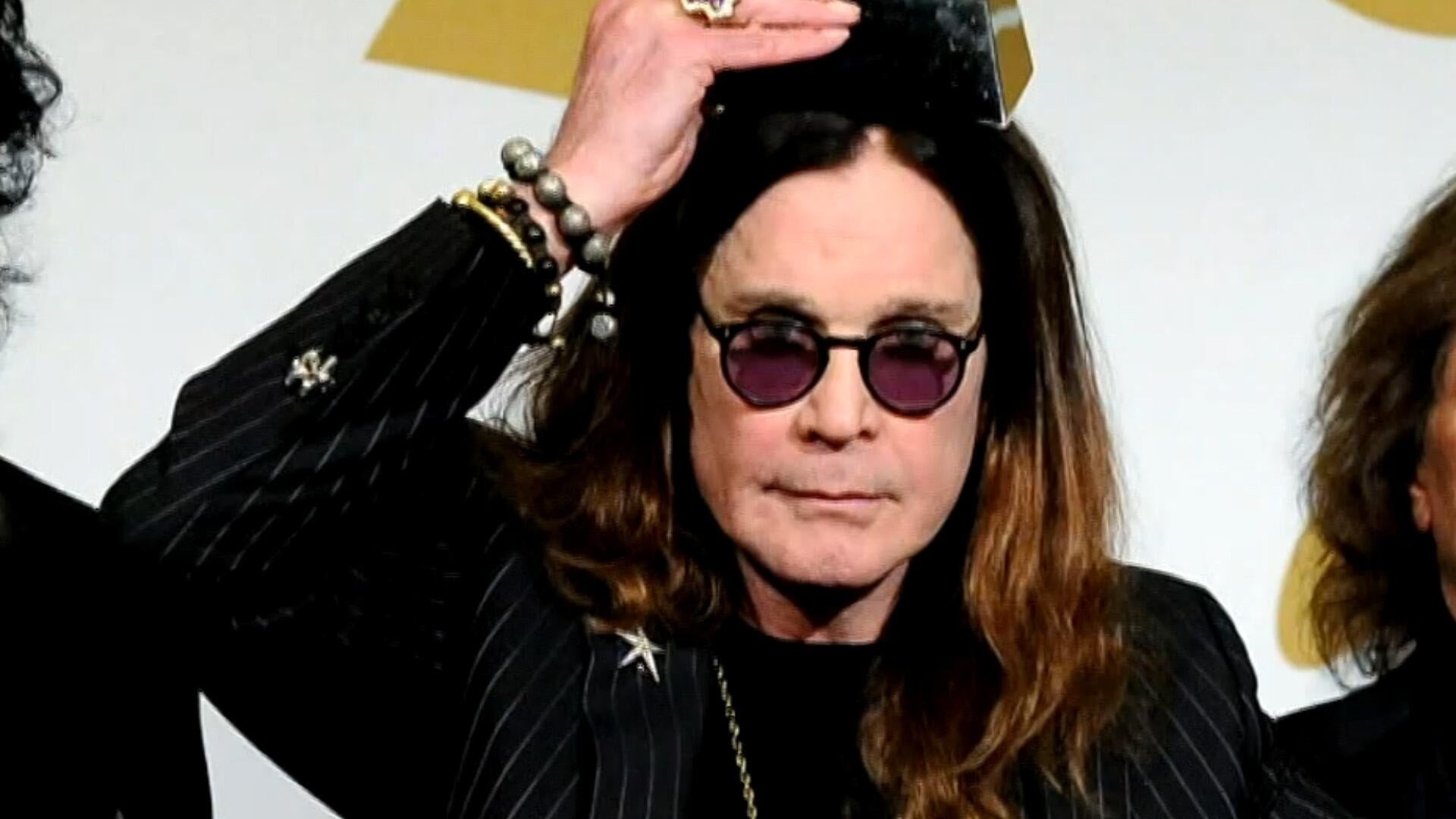 Huyen thoai nhac rock Ozzy Osbourne qua doi hinh anh