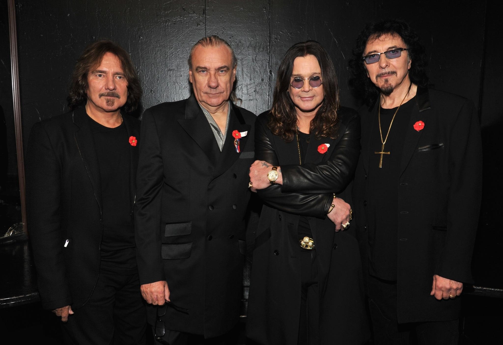 l_r_musicians_geezer_butler_1085.jpg