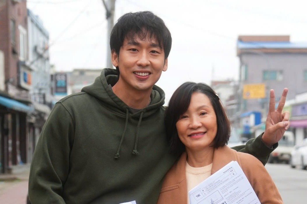 Phim co Hong Dao, Tuan Tran lieu co can noi 'Conan'? hinh anh